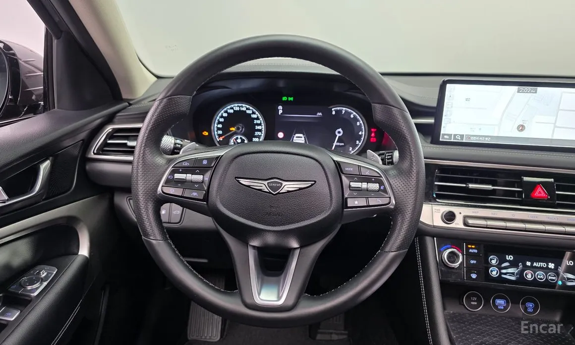 Photo 13 - Genesis G70