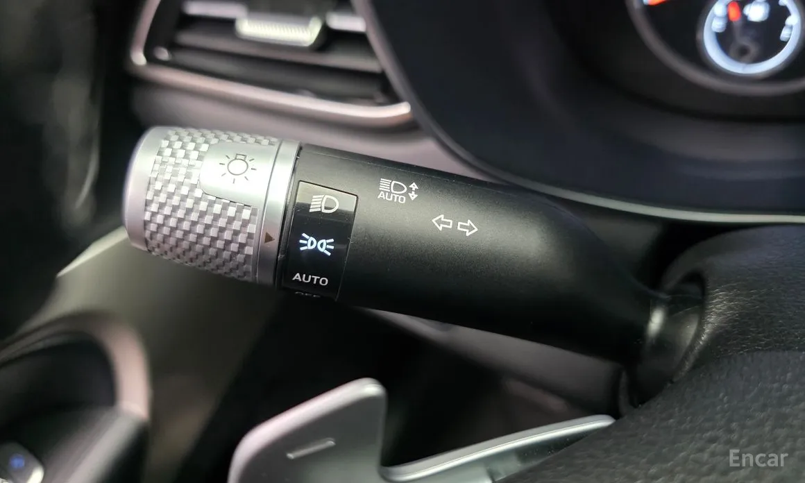 Photo 31 - Genesis G70