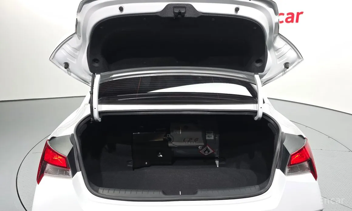 Hyundai Avante 2023 1.6 LPi (Rent car)