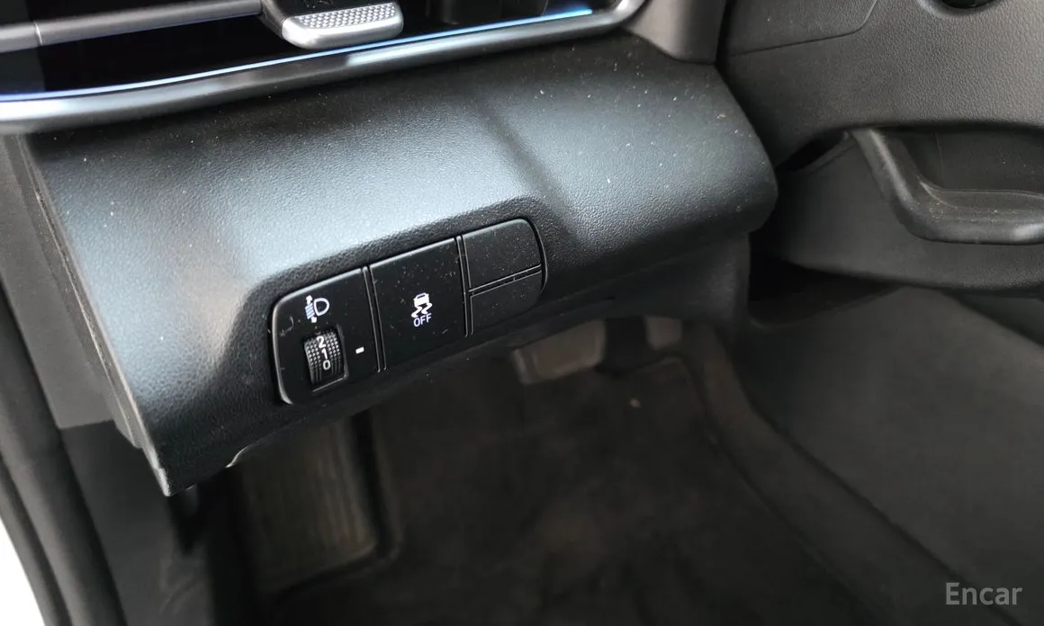 Hyundai Avante 2023 1.6 LPi (Rent car)