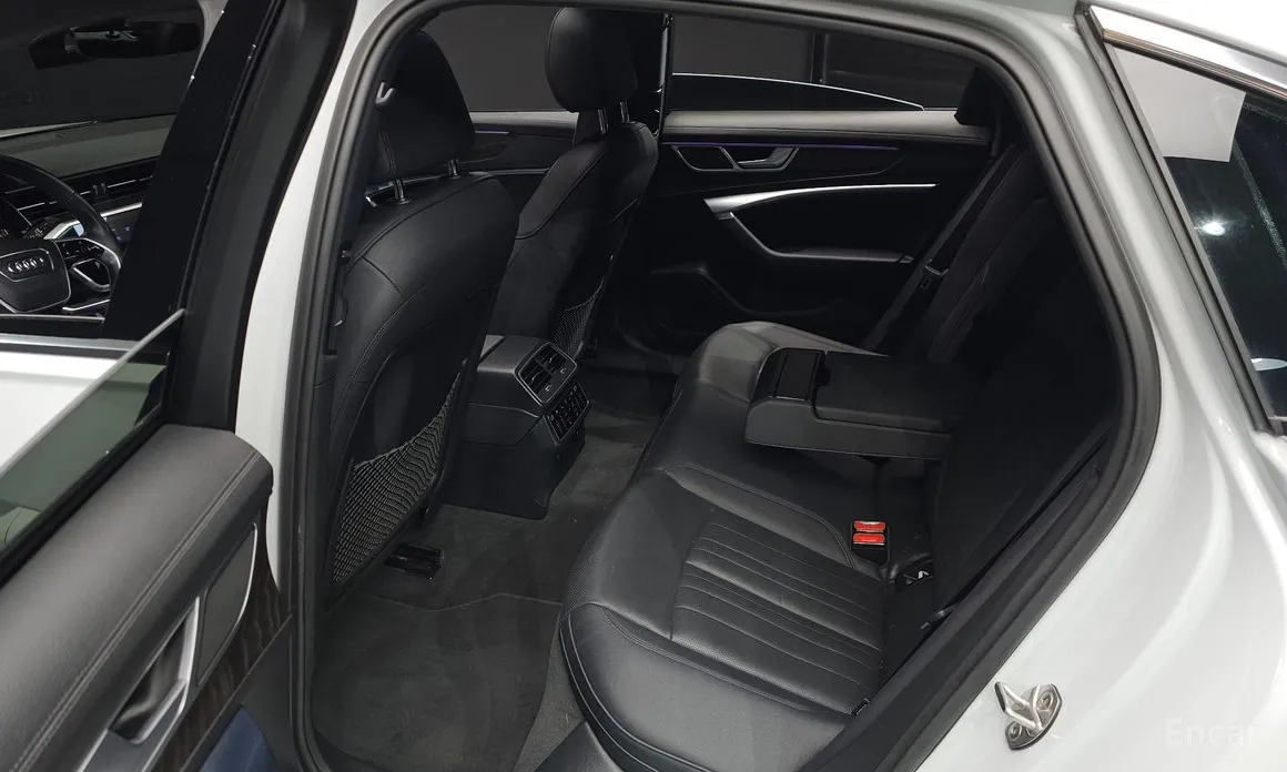 Audi A6 2019 45 TFSI Quattro Premium