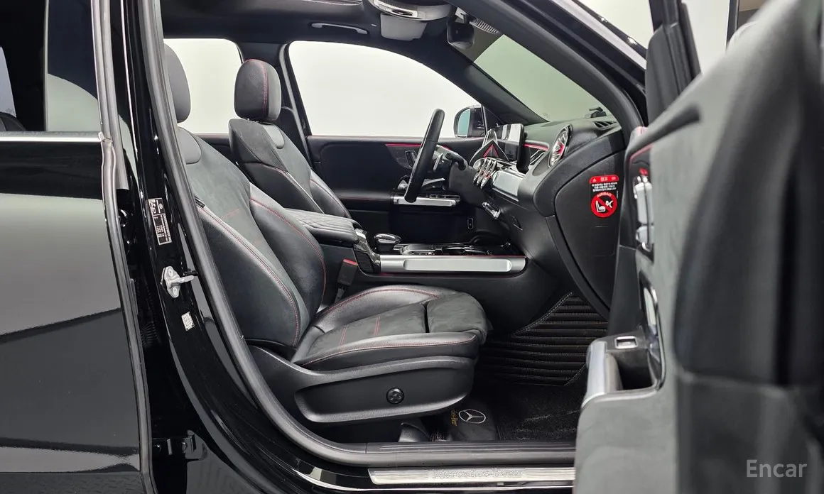 Mercedes-Benz GLB-Class 2020 GLB250 4MATIC