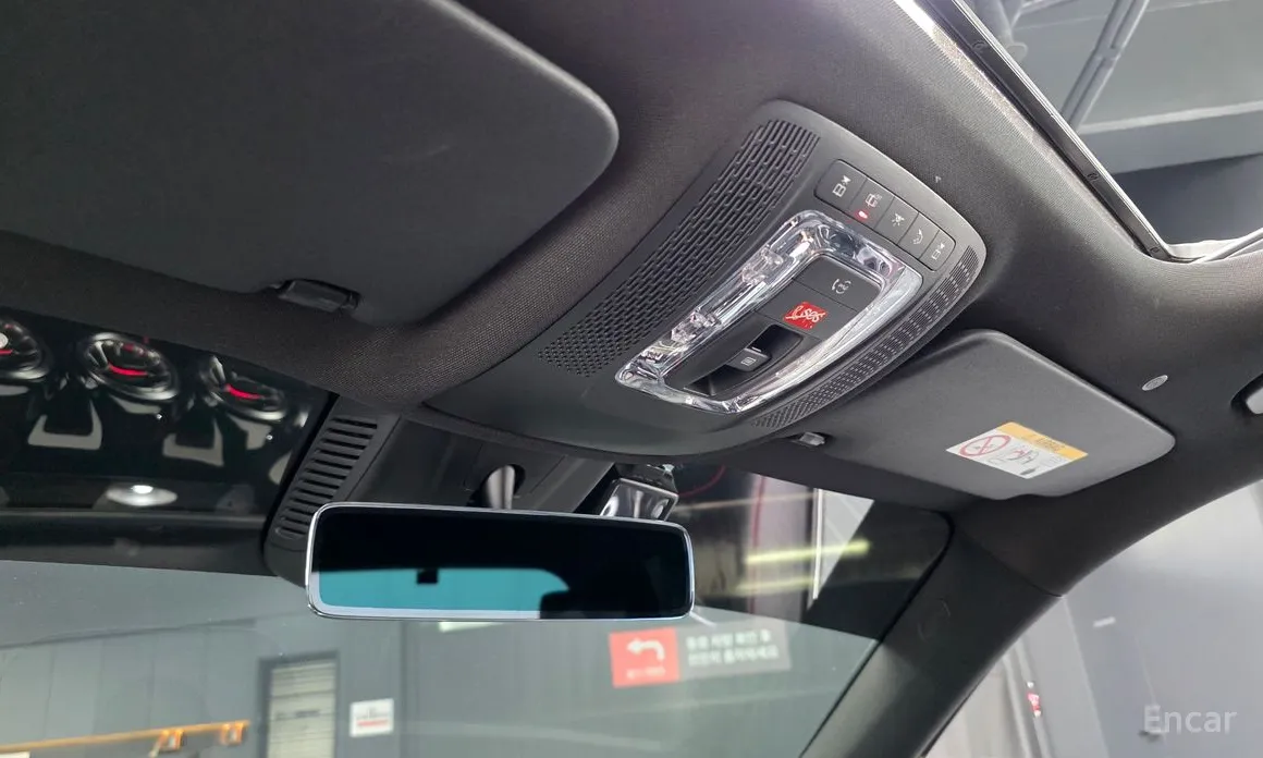 Mercedes-Benz GLB-Class 2020 GLB250 4MATIC