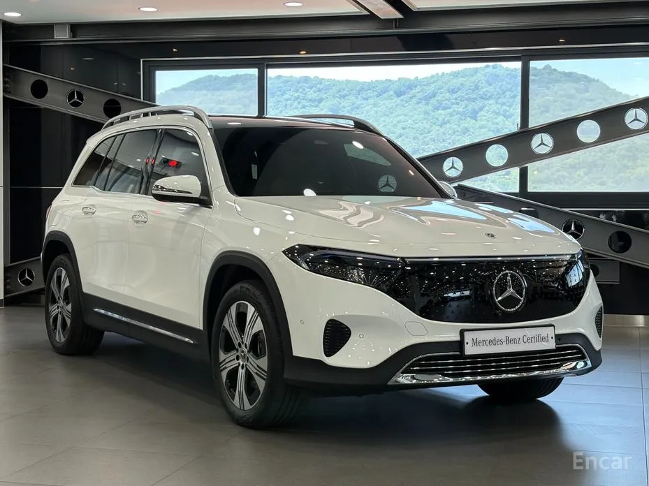 2022 Mercedes-Benz EQB