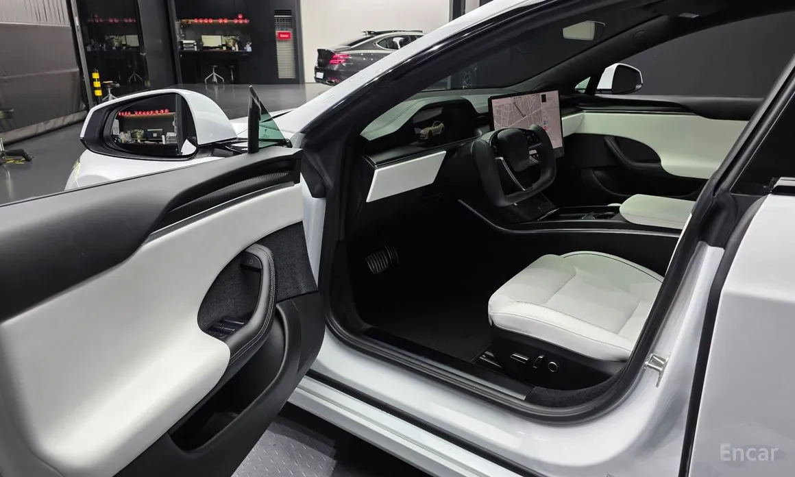 Tesla Model S 2012 Plaid