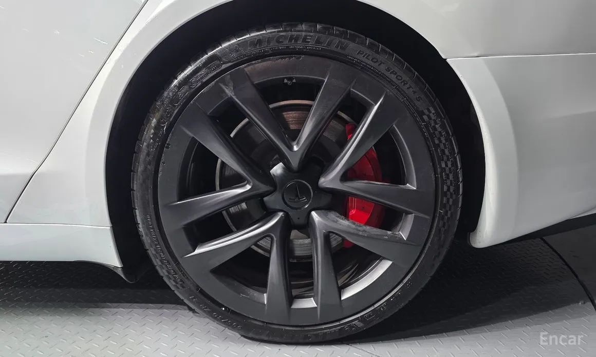 Tesla Model S 2012 Plaid