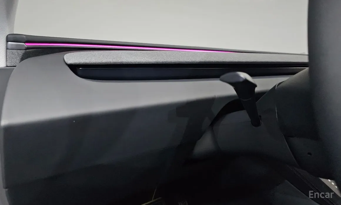 Фото 33 - Tesla Model 3
