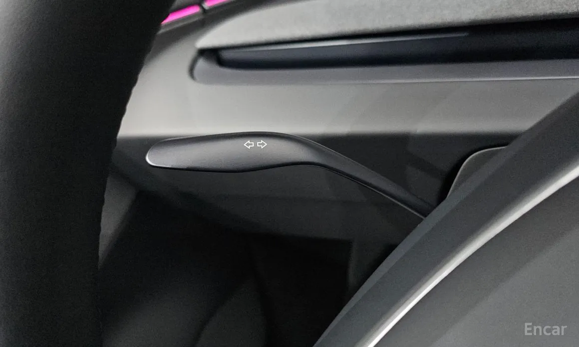 Фото 34 - Tesla Model 3