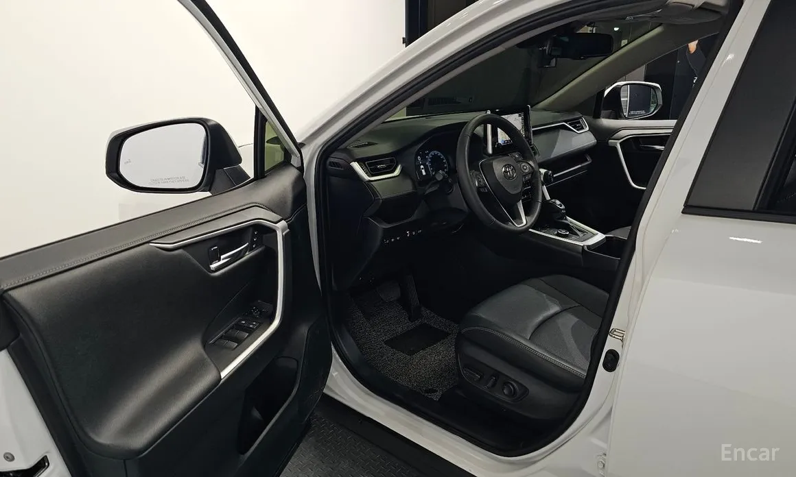 Toyota RAV4 2019 2,5 4WD Hybrid LTD