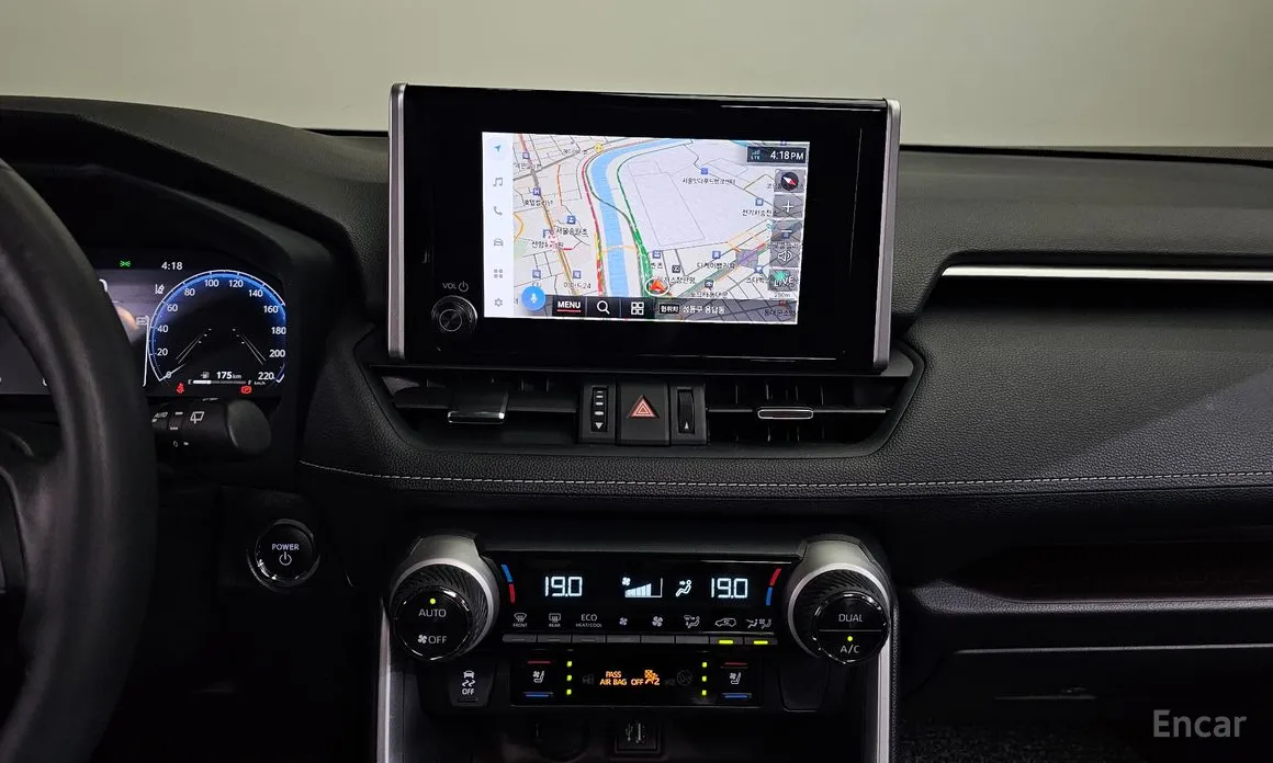 Toyota RAV4 2019 2,5 4WD Hybrid LTD