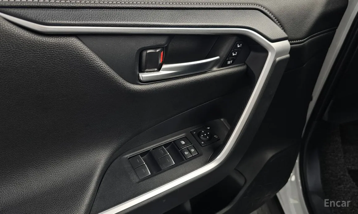 Toyota RAV4 2019 2,5 4WD Hybrid LTD