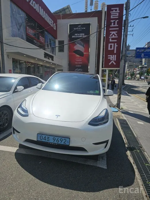 Фото 1 - Tesla Model Y