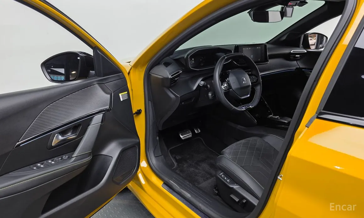 Peugeot 208 2020 GT