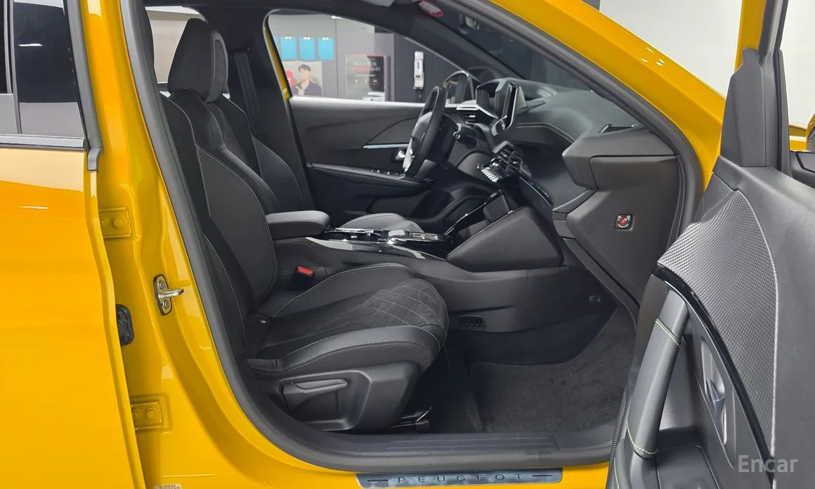 Peugeot 208 2020 GT