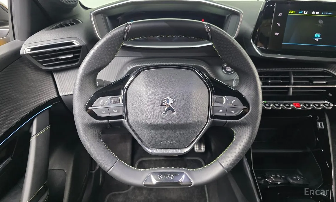 Peugeot 208 2020 GT