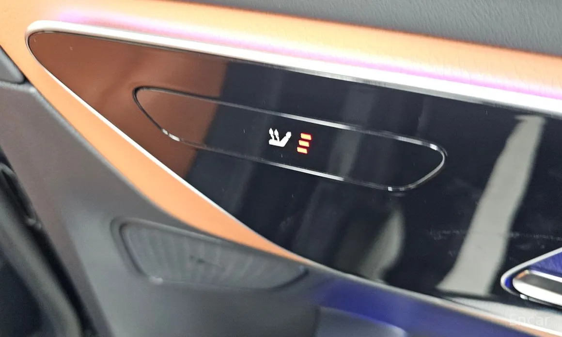 Mercedes-Benz GLC-Class 2023 GLC220 d 4MATIC