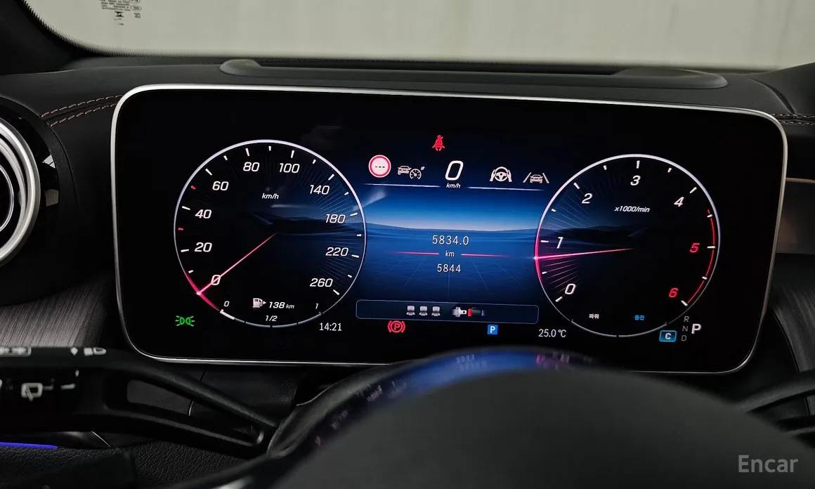 Mercedes-Benz GLC-Class 2023 GLC220 d 4MATIC