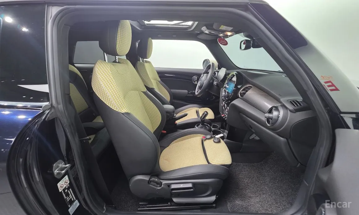 Фото 26 - Mini Cooper