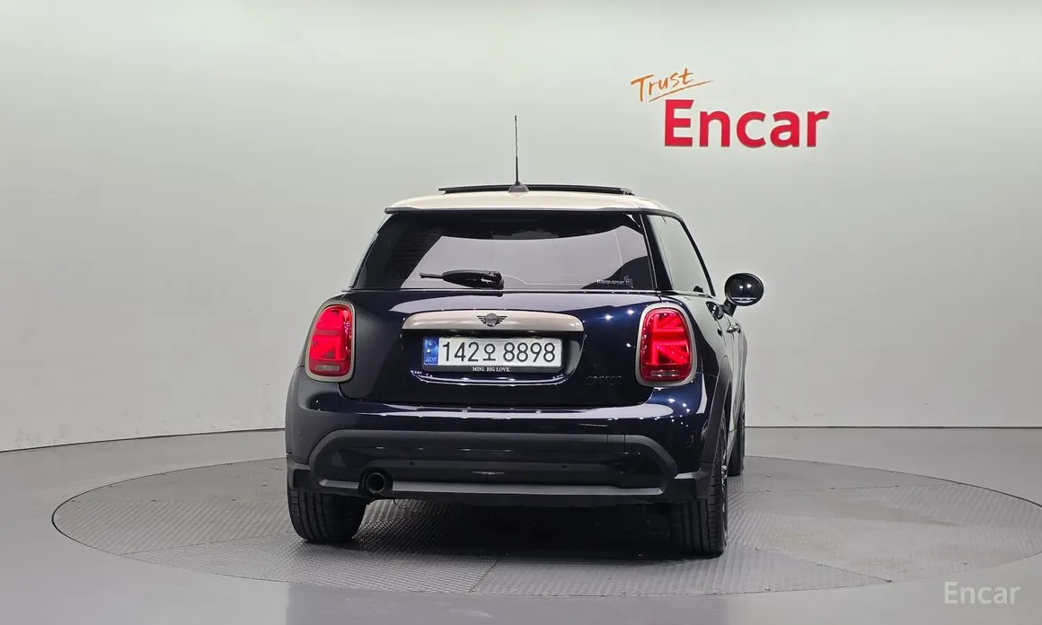 Фото 4 - Mini Cooper