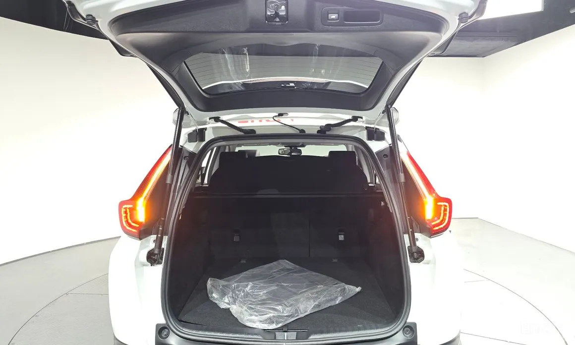Фото 31 - Honda CR-V