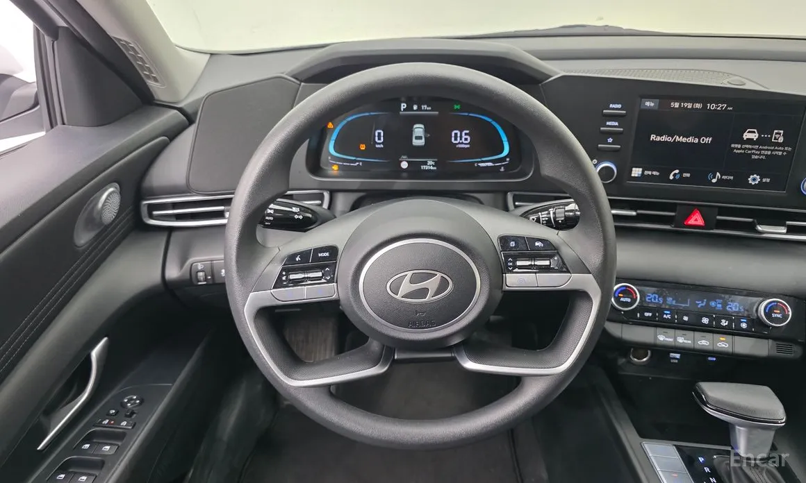 Hyundai Avante 2023 1.6
