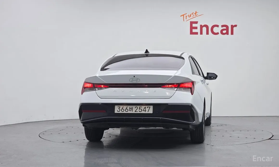 Hyundai Avante 2023 1.6