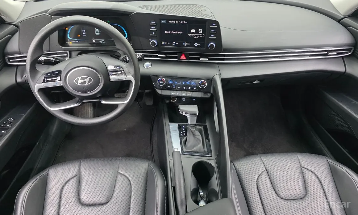 Hyundai Avante 2023 1.6
