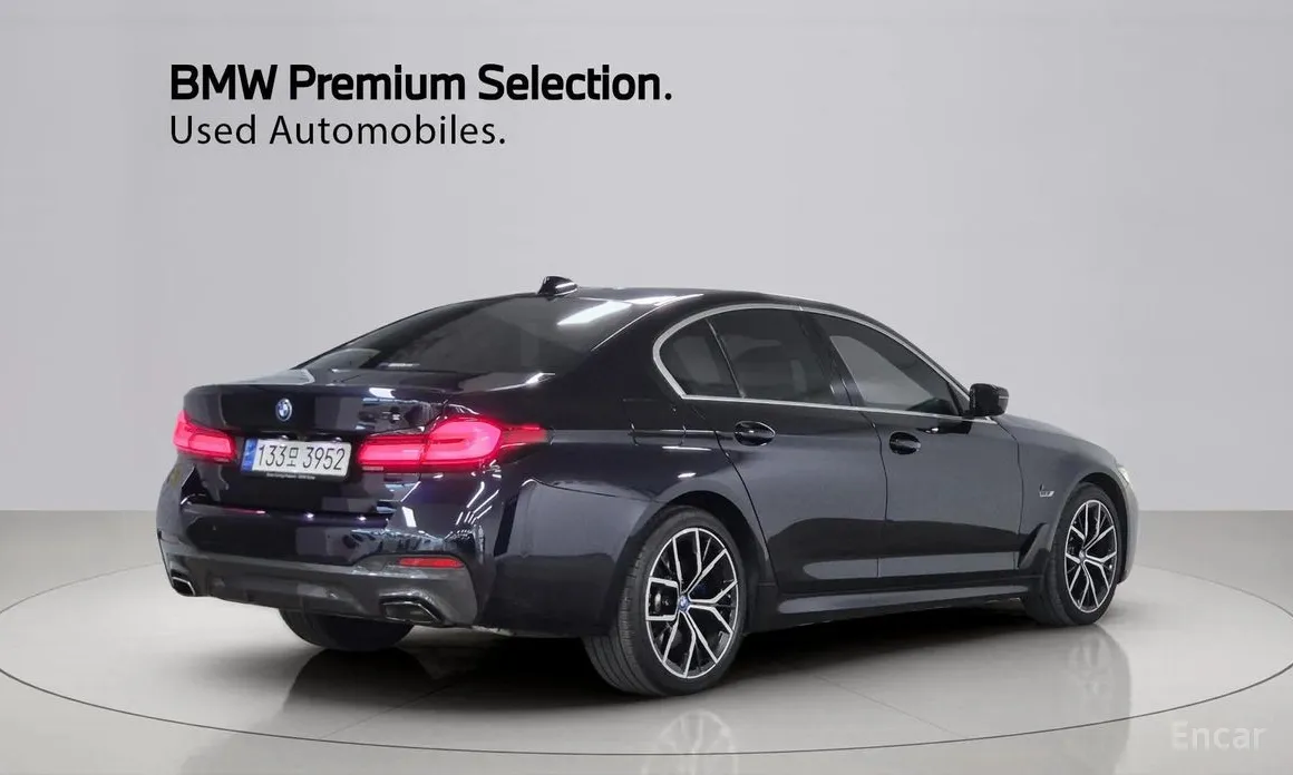 Фото 2 - BMW 5 Series