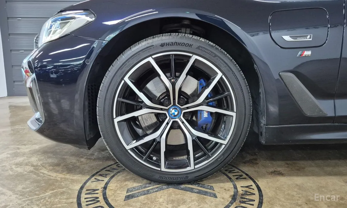 Фото 5 - BMW 5 Series