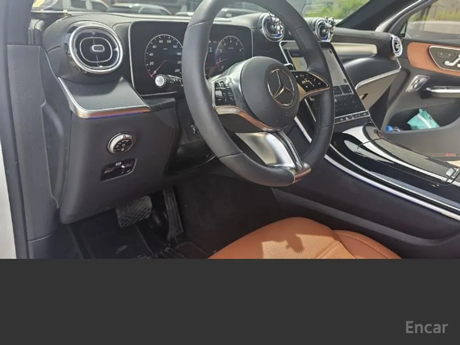 Mercedes-Benz GLC-Class 2023 GLC 300 4MATIC Avantgarde