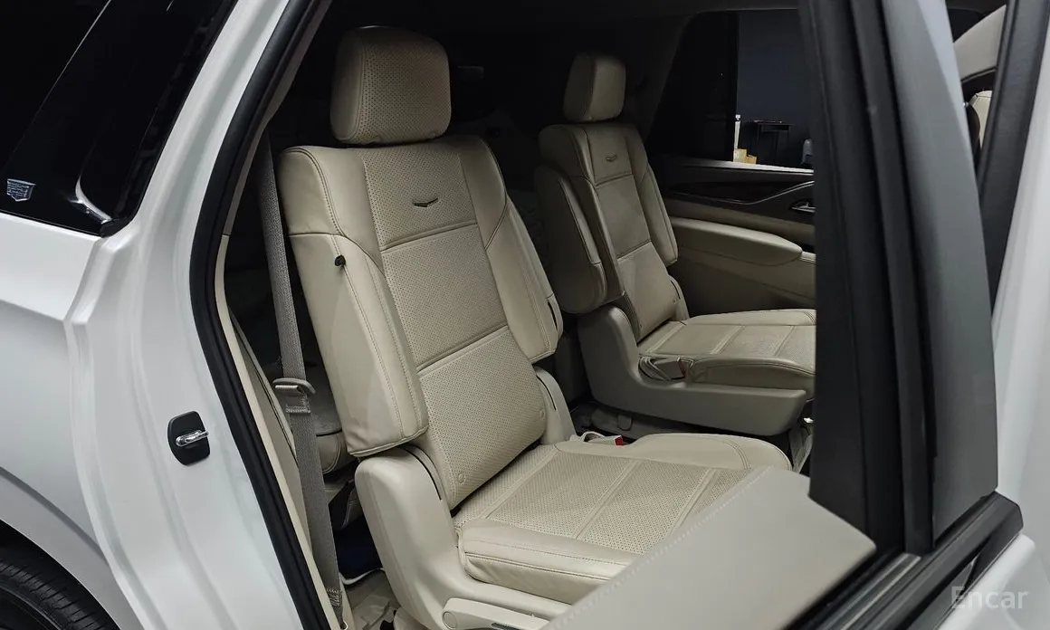 Cadillac Escalade 2021 6.2