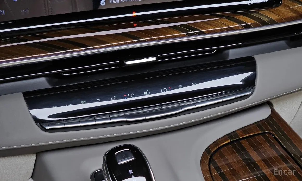 Cadillac Escalade 2021 6.2