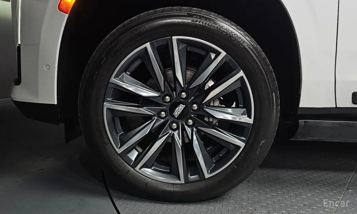 Cadillac Escalade 2021 6.2