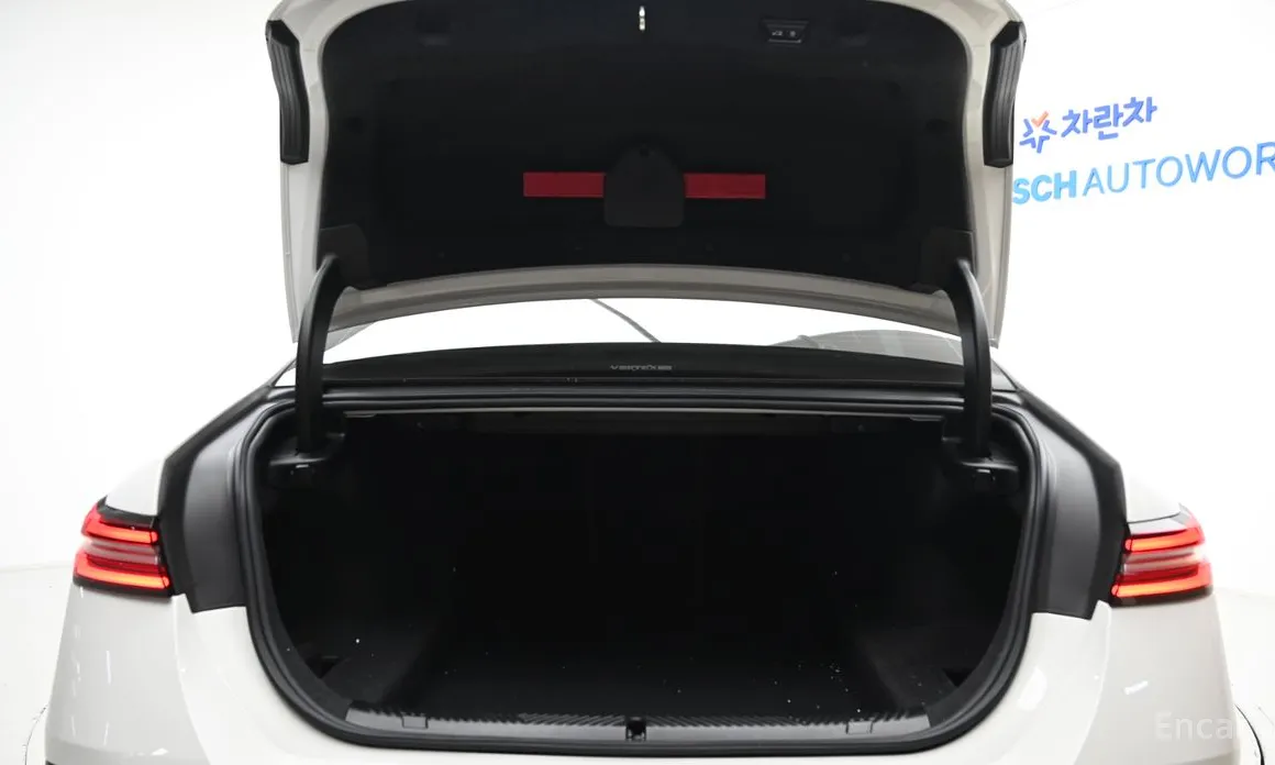 Фото 20 - BMW 5 Series