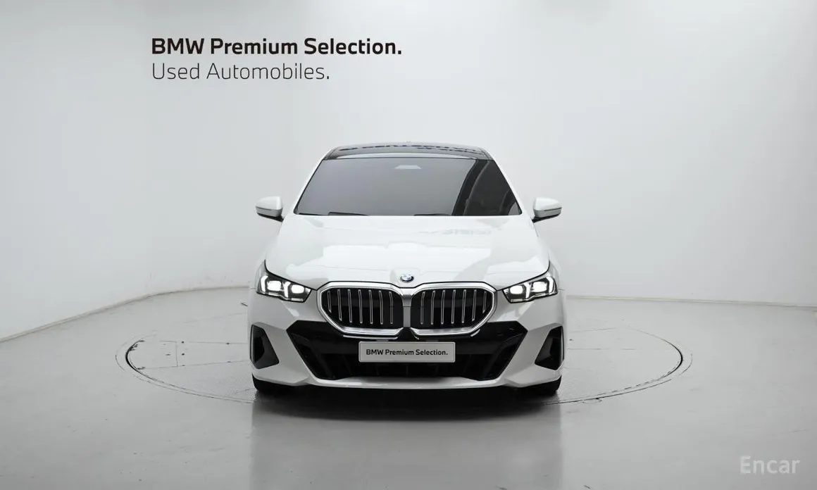 Фото 3 - BMW 5 Series