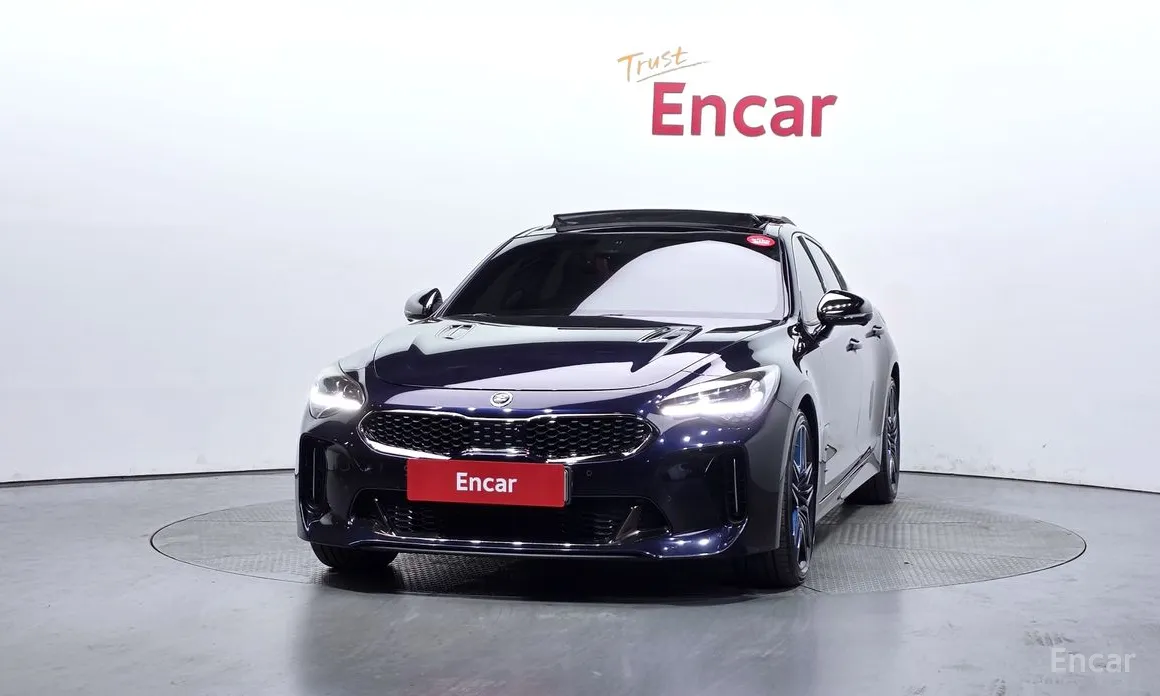 Фото 3 - Kia Stinger