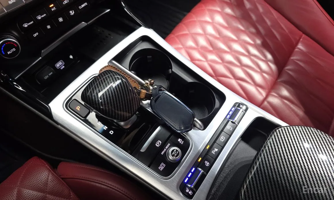 Фото 9 - Kia Stinger