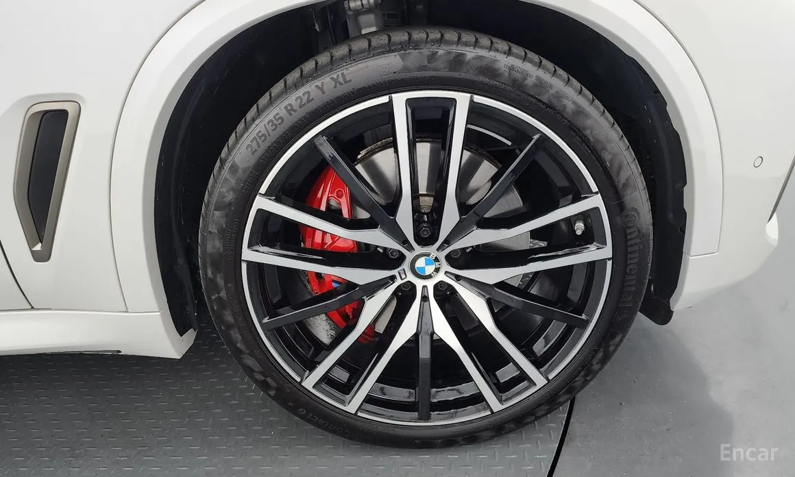 Фото 21 - BMW X5