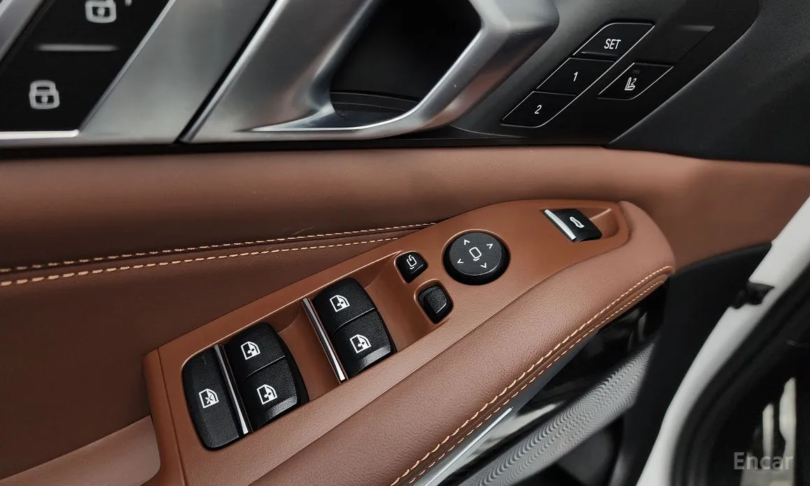 Фото 33 - BMW X5