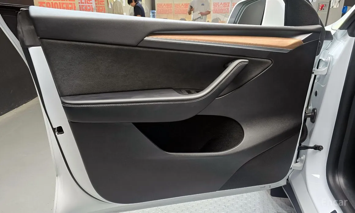 Tesla Model Y 2020 RWD