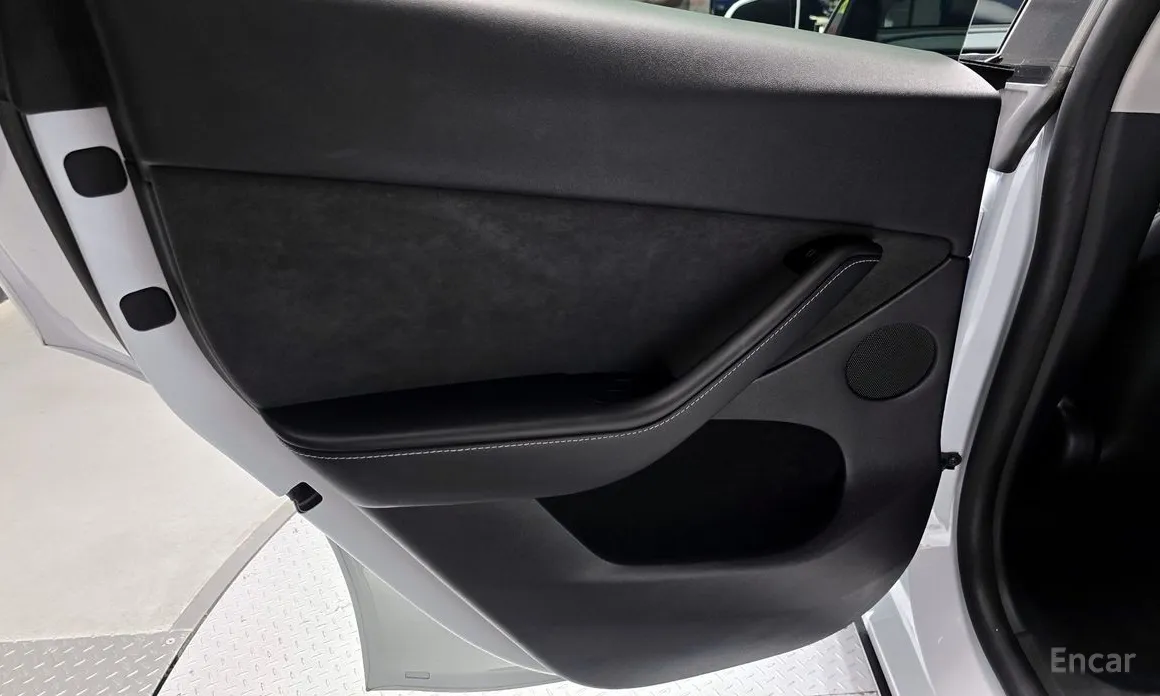 Tesla Model Y 2020 RWD
