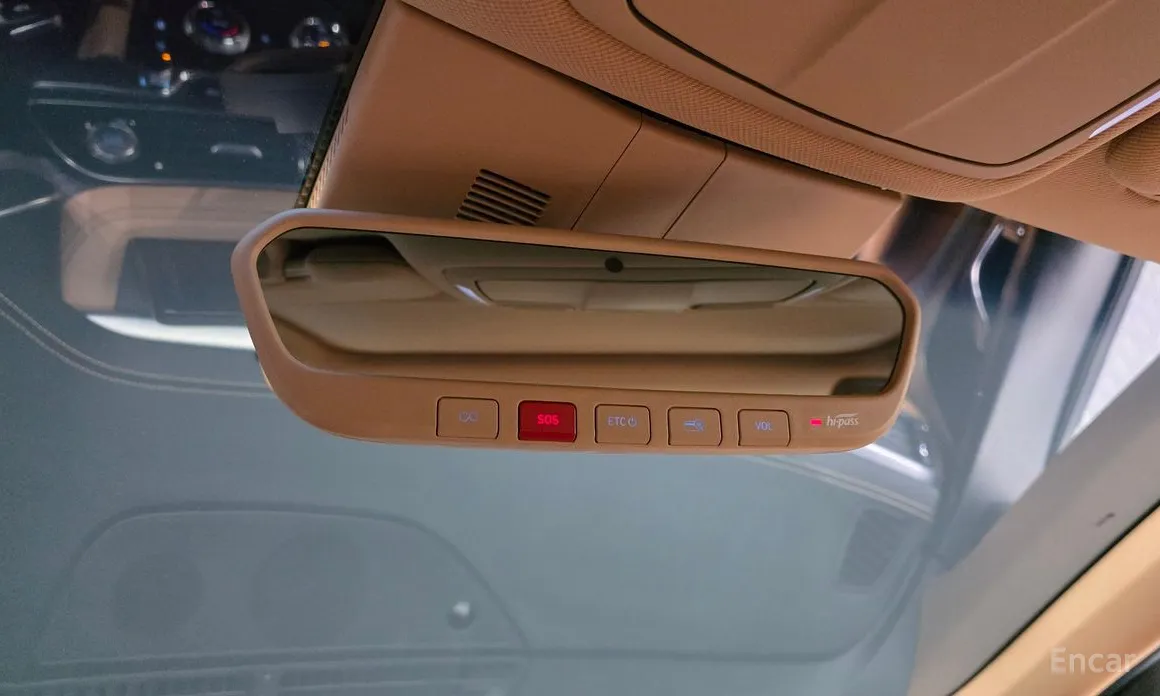Photo 20 - Genesis G70