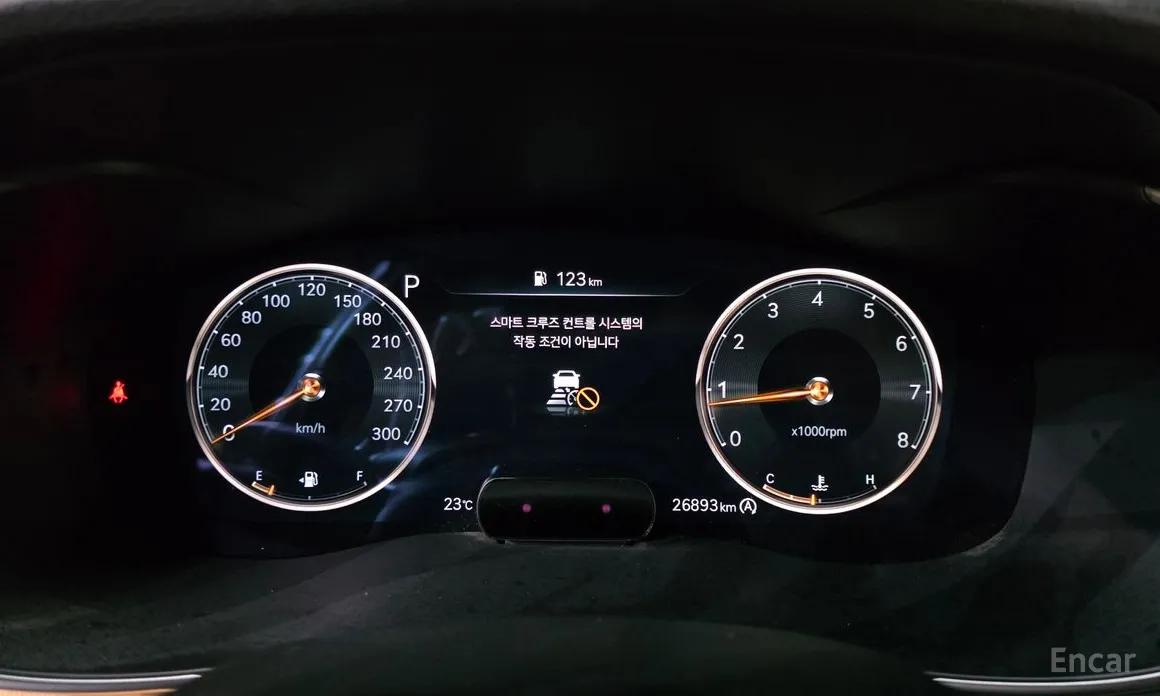Photo 8 - Genesis G70