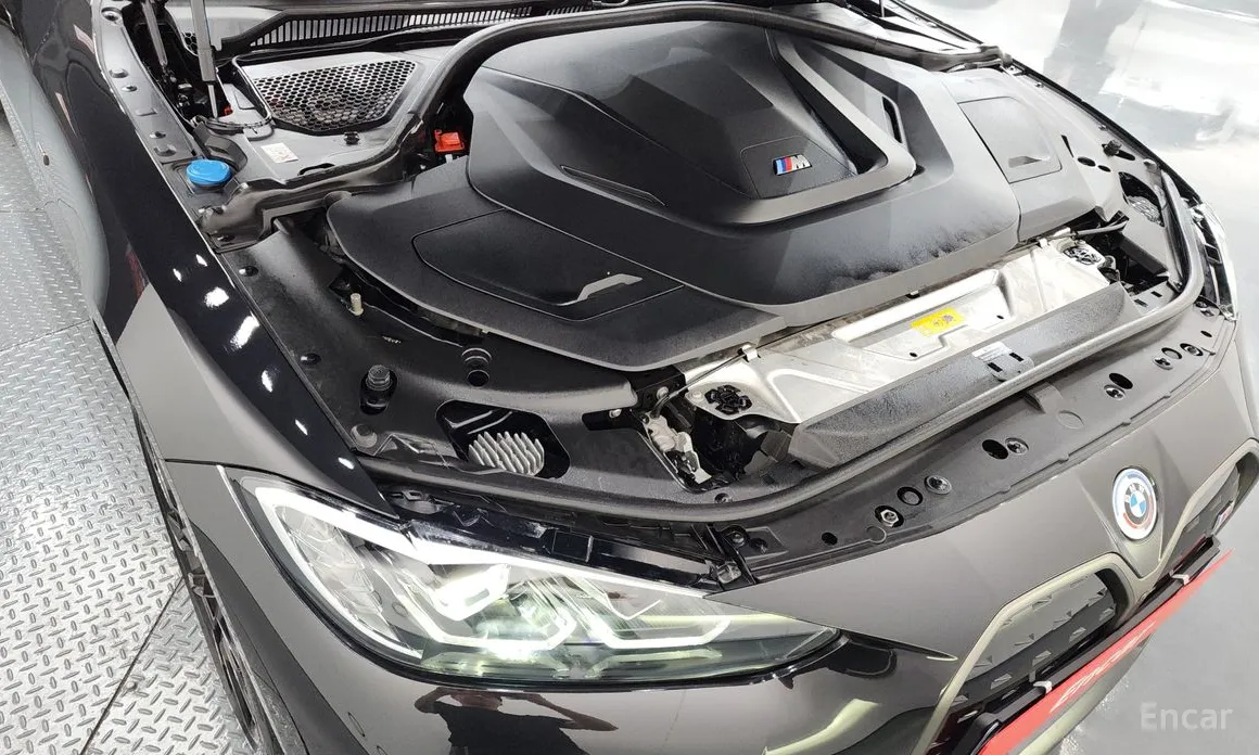 Фото 6 - BMW i4