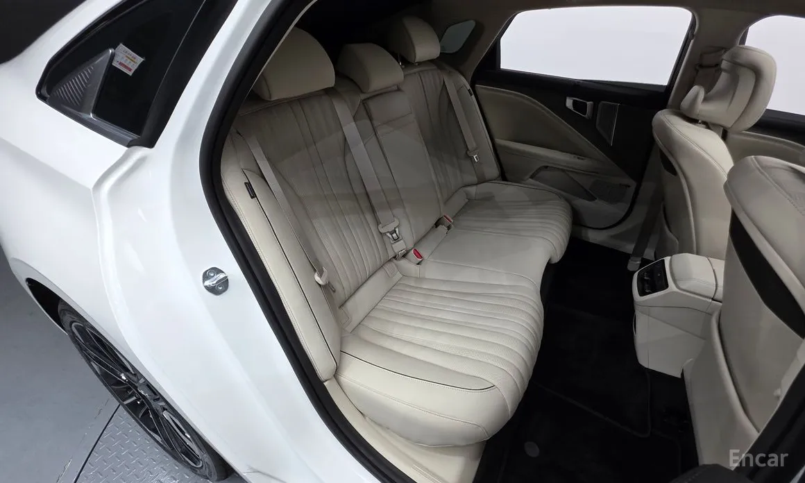 Kia K8 2024 Signature