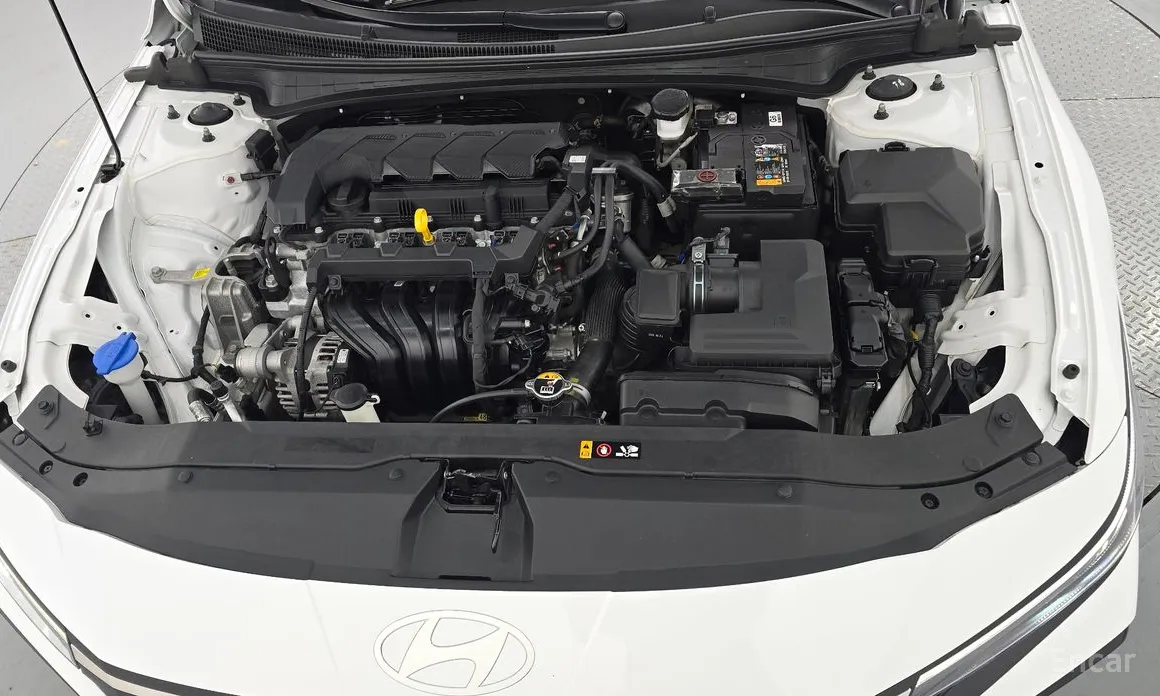Hyundai Avante 2023 1.6