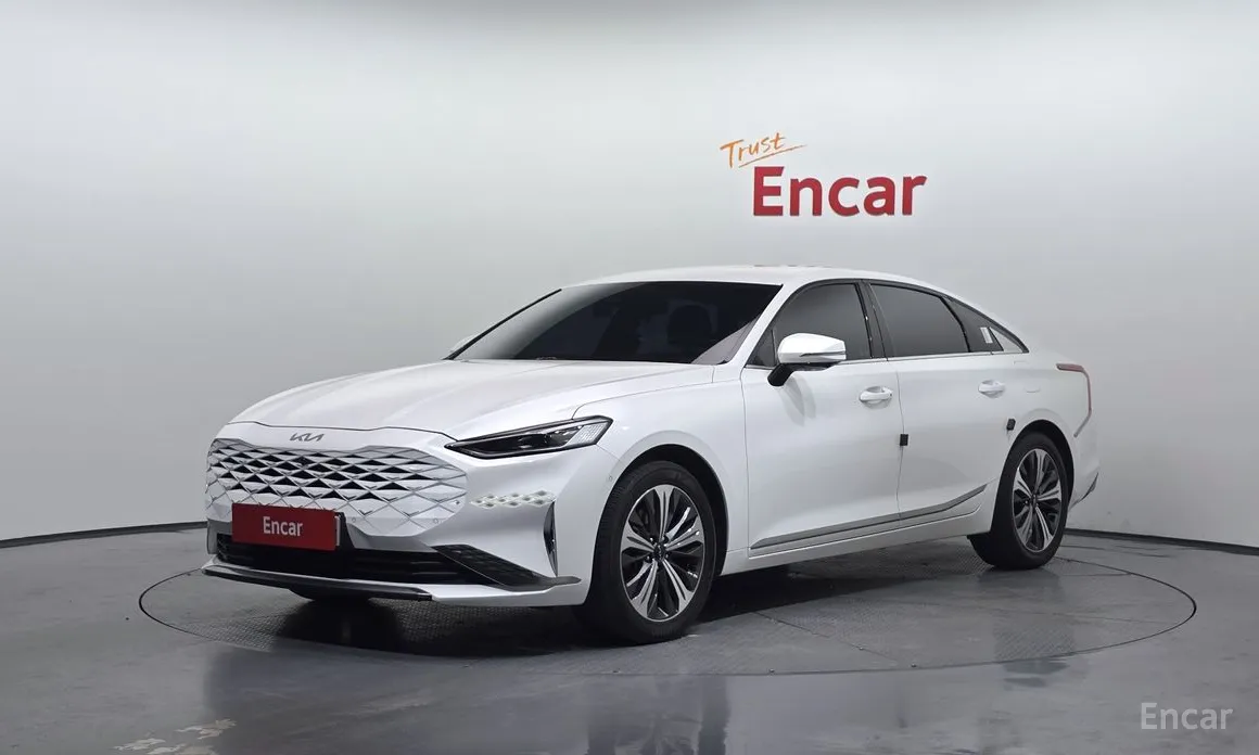 Zdjęcie 1 - Kia K8