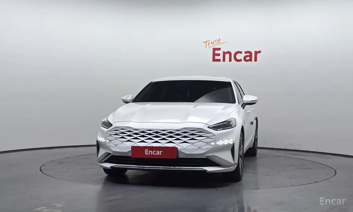 Zdjęcie 3 - Kia K8
