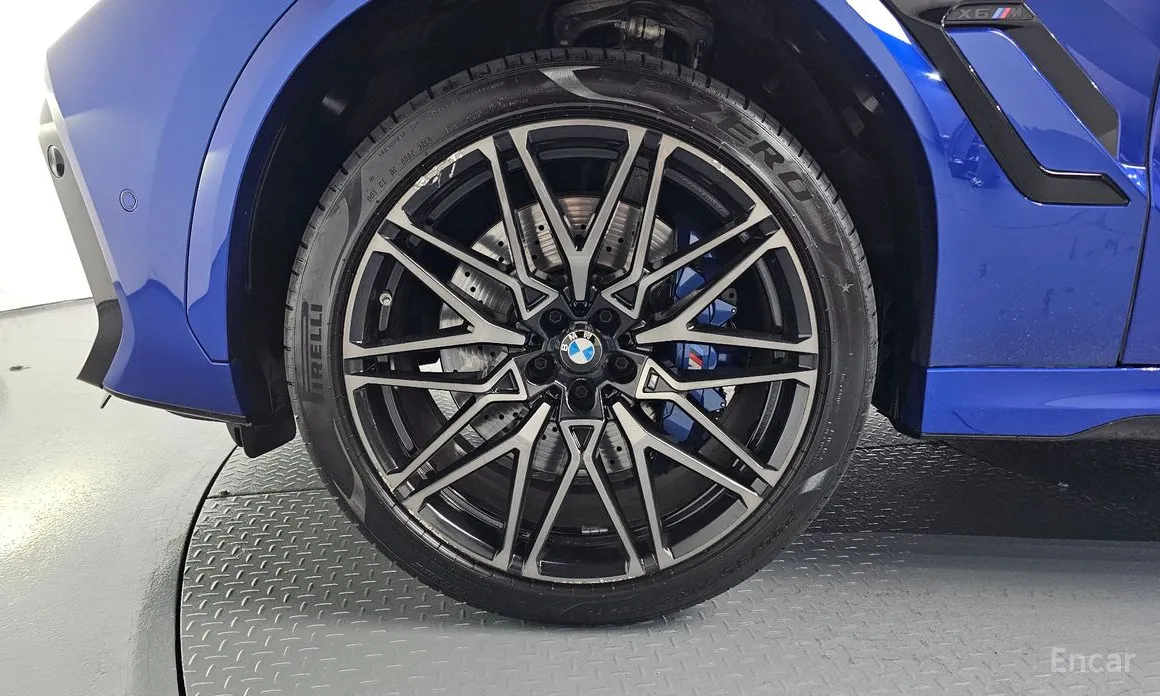 2020 BMW X6 M