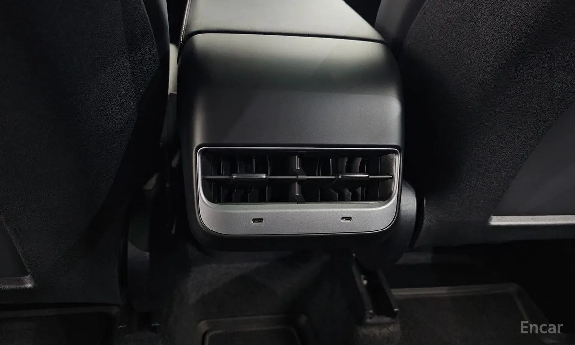 Фото 31 - Tesla Model Y